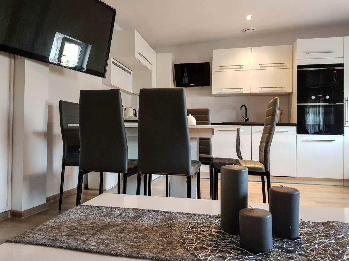 Luksusowe Apartamenty W Centrum Szczecina Екстер'єр фото